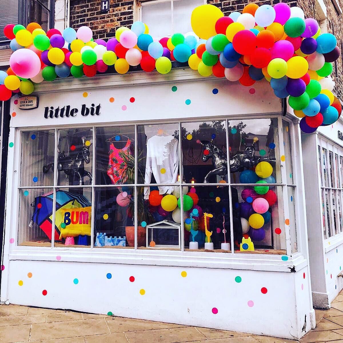 Happy Pride dear Margate!🌈💖
What a wonderful celebration this is! And how desperately sad I am to be incarcerated indoors for such an occasion. Margate Pride is genuinely one of the most joyful events I have ever been lucky enough to be apart of. 